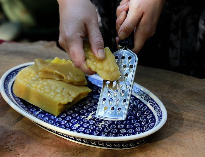 grating beeswax