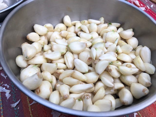 raw garlic side effects
