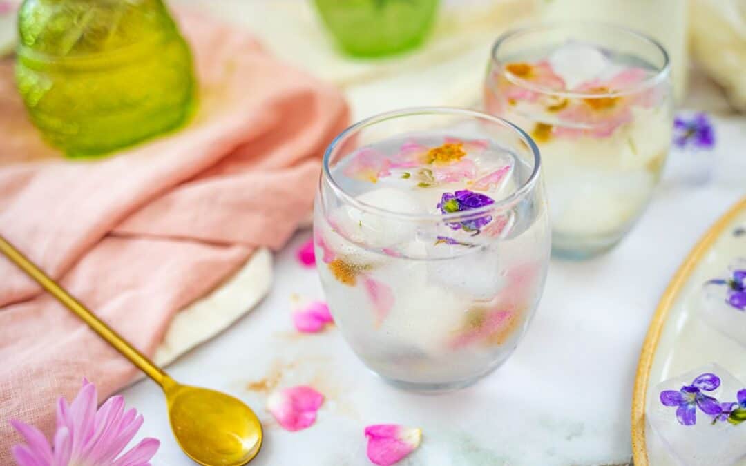 How to Make Edible Flower Ice Cubes